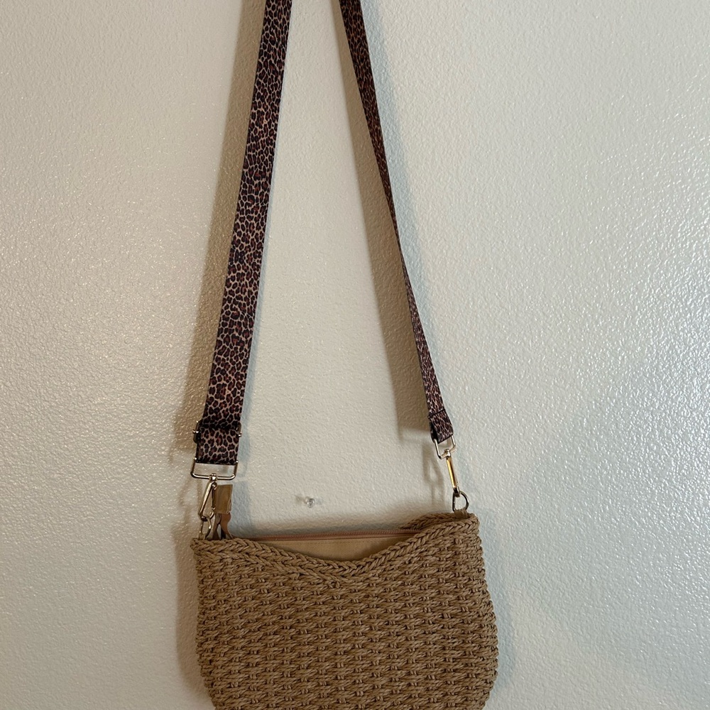 Stylish Tan Woven Crossbody Bag